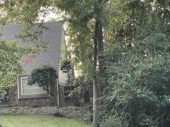2nd image of 2595 Countrywood Pkwy