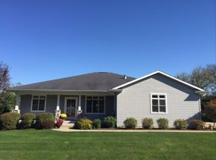 515 Highland Meadows Dr, Sparta, WI 54656