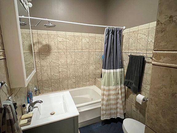5th image of 3100 W Diversey Ave Ste 1