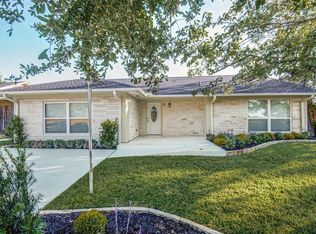 2119 Argonne Dr, Carrollton, TX 75007