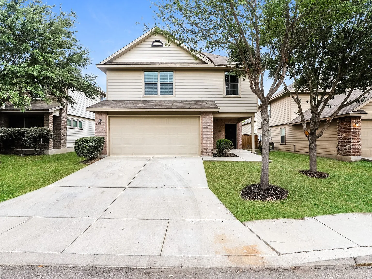 Ashley Heights — Photo 3