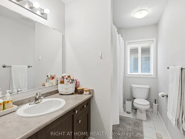 153 Maitland St — Photo 15