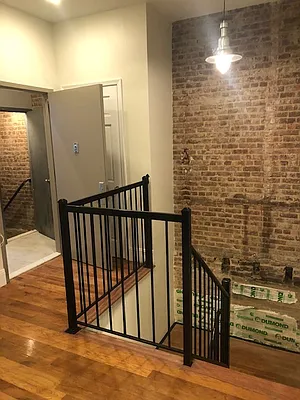 Rented by Alexander Bilu, LREB | media 14