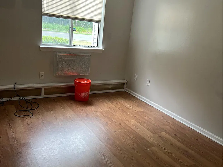 5 Ruth Ct — Photo 16