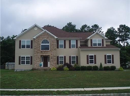 For Sale: 20 Cassandra Court, Monroe Twp., New Jersey 08831