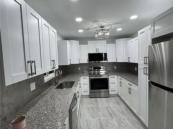 2nd image of 1201 Betmar Blvd
