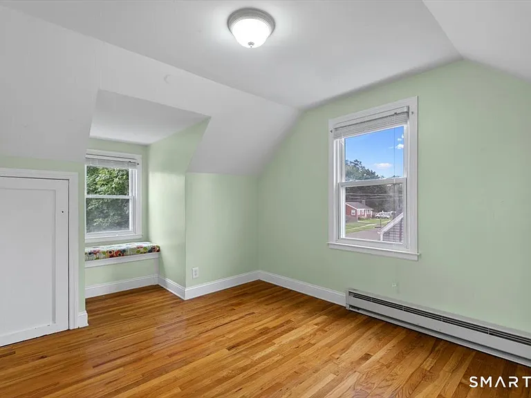106 Winter St — Photo 13