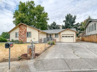 719 NW 3rd Dr, Pendleton, OR 97801