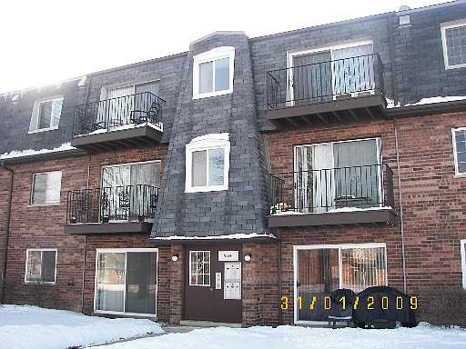 1st image of 9414 Bay Colony Dr APT 3N
