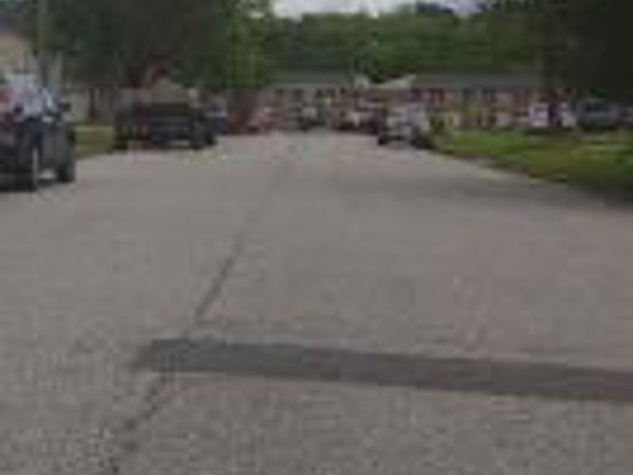 5th image of 1103 James Dr