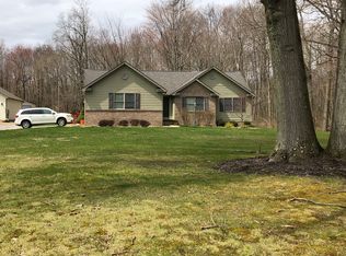 836 Grandview Rd, Lake Milton, OH 44429