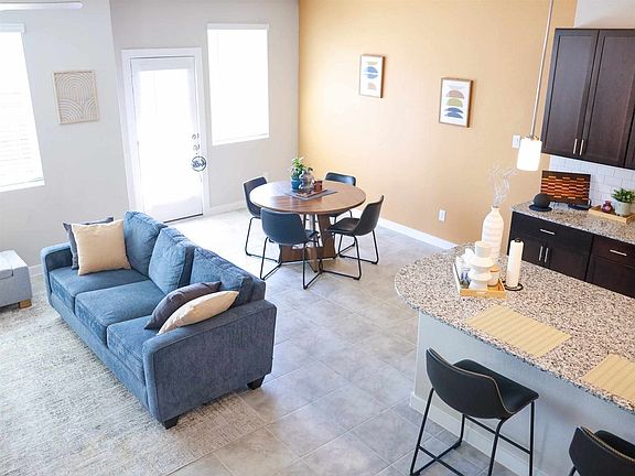 5th image of 3811 Glossy Lake Dr