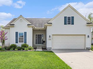 720 Hatfield Cir, Saline, MI 48176