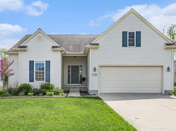 720 Hatfield Cir, Saline, MI 48176