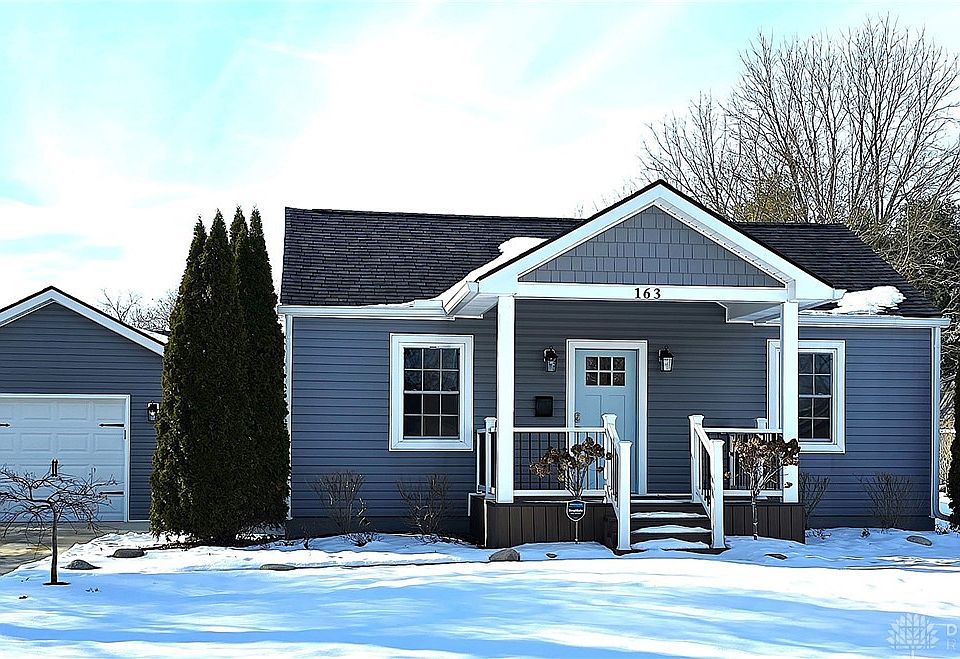 1st image of 163 Helen St