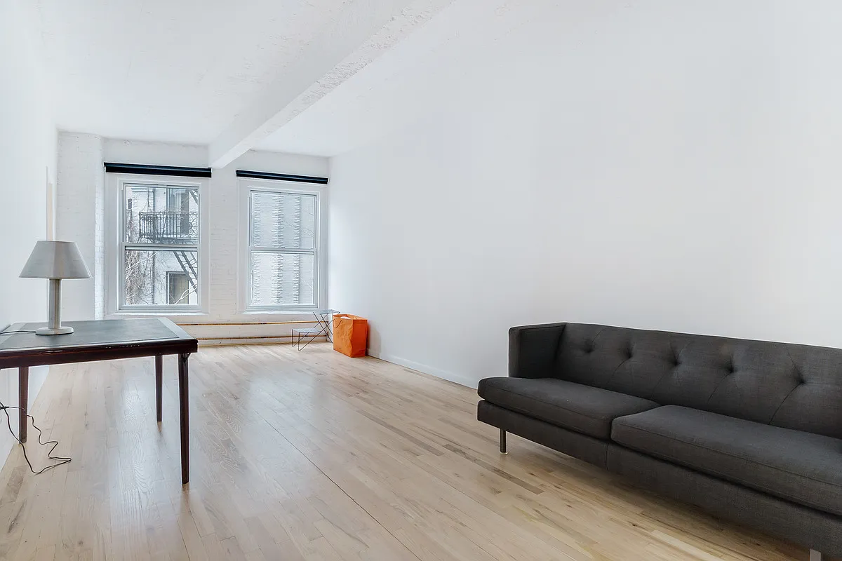 10 Christopher St APT 4A photo 1