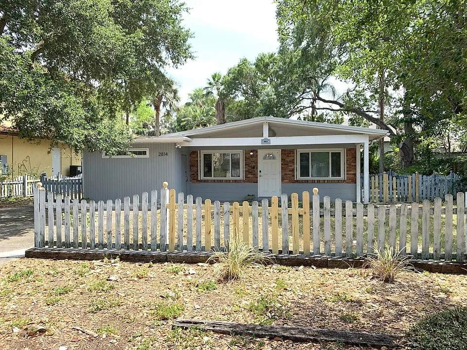 2814 W Price Ave