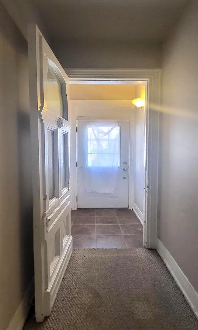 524 N 33rd Street — Photo 2