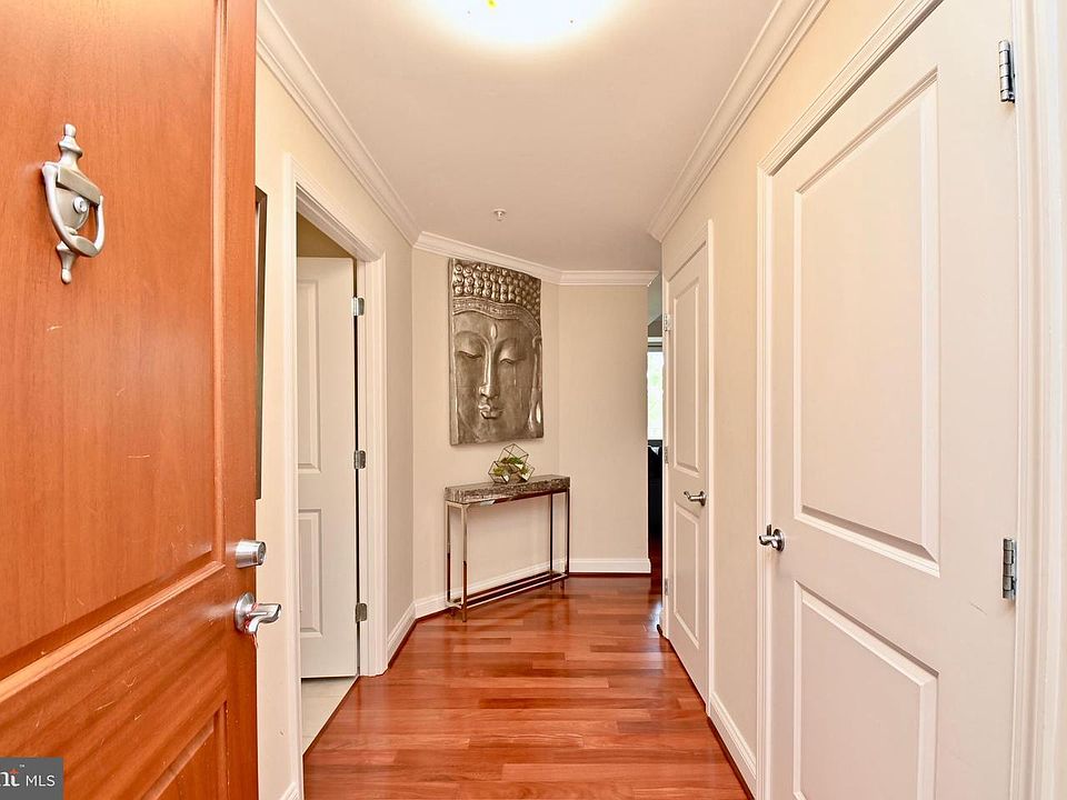 1st image of 513 W Broad St APT 603