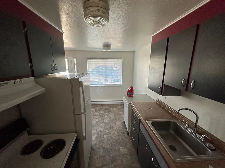 202 E 15th Ave #6 — Photo 6