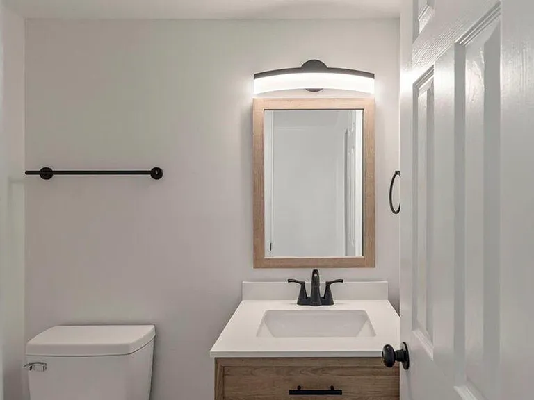 415 Parkdale Dr #8E — Photo 16