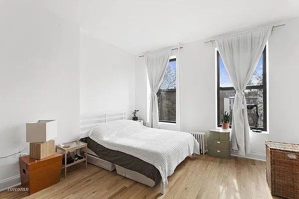 Rented by Corcoran | media 12