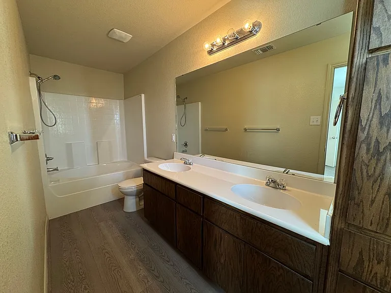5804 Rustler Dr — Photo 23