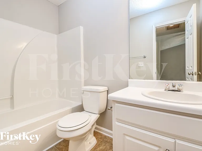 996 Highway 211 NE — Photo 13