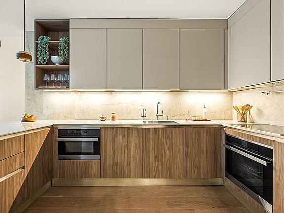 2nd image of 21 Lefferts Pl #2R