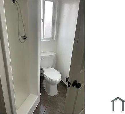 1 bed, 800 sqft, $2,100 — Photo 3