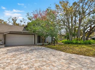4689 Oak Forest Dr E #1, Sarasota, FL 34231