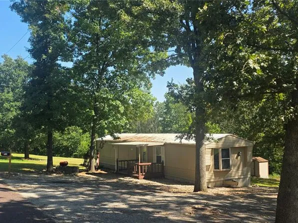 2522 Pfinister School Rd, De Soto, MO 63020