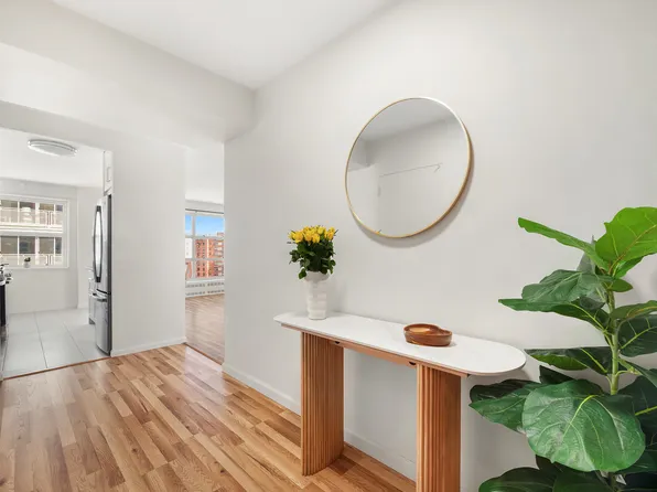 549 West 123rd Street 14C image 2 of 8