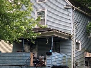 132 Chase St, Elyria, OH 44035