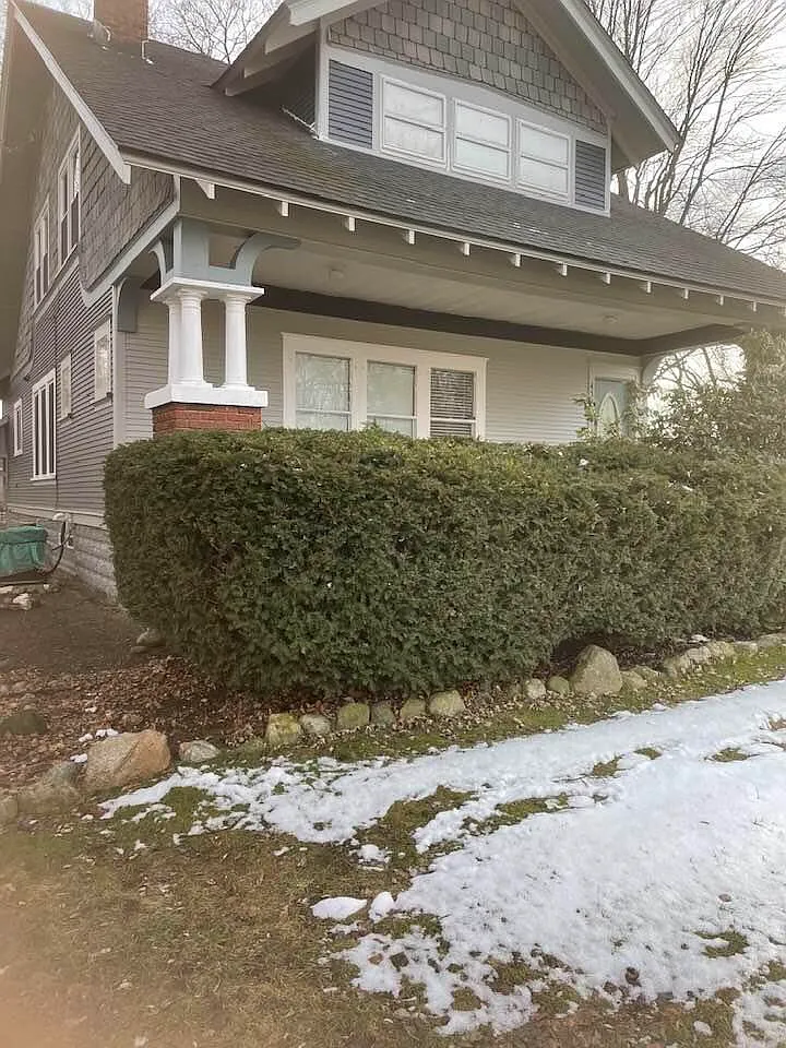 450 W Randall St photo 1