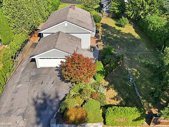 3rd image of 5636 120th St