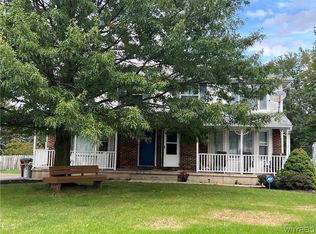 55 Minden Dr, Orchard Park, NY 14127