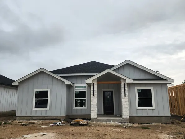 2746 RODRIGUEZ ST., Eagle Pass, TX 78852