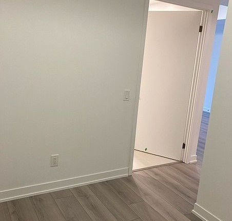 2nd image of 1787 Saint Clair Ave W #524