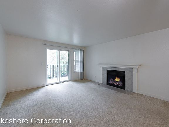 2nd image of 13854 NE 8th St #11205064