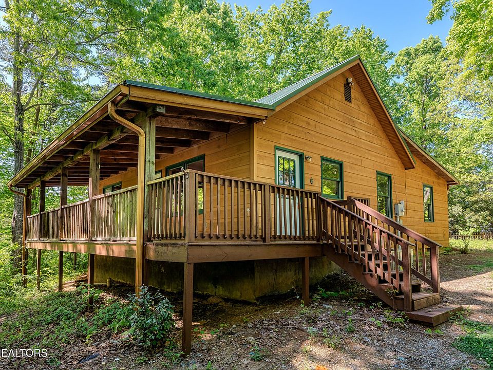 1st image of 3521 Vonnie View Way