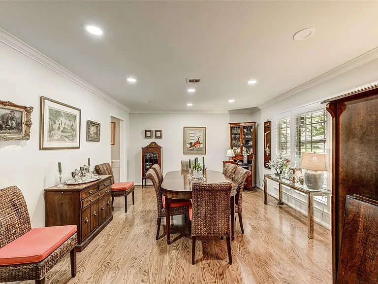 2602 Briarbrook Dr — Photo 6