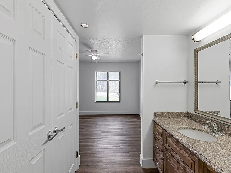 Kilgore Apartments (ANR Kalamazoo LDHA, LLC) — Photo 11