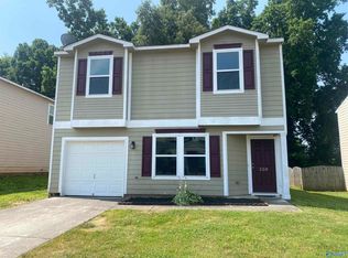 208 Whitestone Dr NE, Huntsville, AL 35810