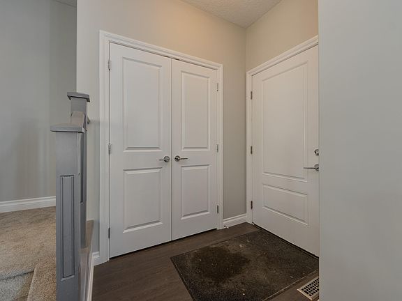 3rd image of 6687 Cardinal Rd SW