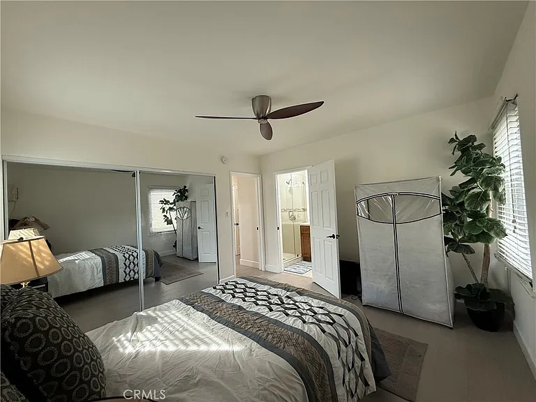 1216 S Cochran Ave — Photo 12