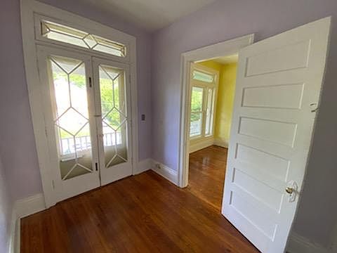 2nd image of 150 N Keats Ave #2