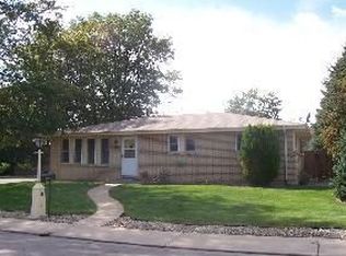 2303 Collyer St, Longmont, CO 80501