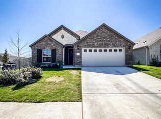 260 Short Leaf Dr, Buda, TX 78610