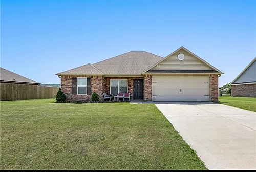 1321 General Marmaduke Dr Photo 1